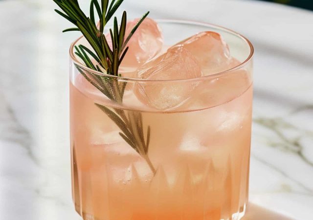 cocktail-saint-valentin-vodka-verre